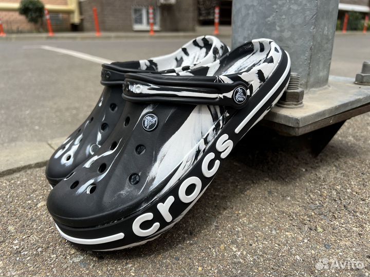 Crocs новые