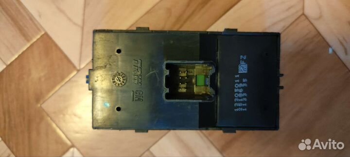 Блок стеклоподъемников шевроле Круз