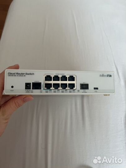 Mikrotik Cloud Router Switch CRS109-8G-1S-2Hnd-IN
