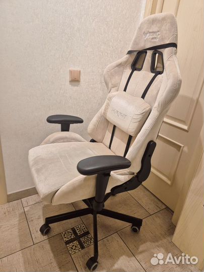 Игровое компьютерное кресло zombie viking knight