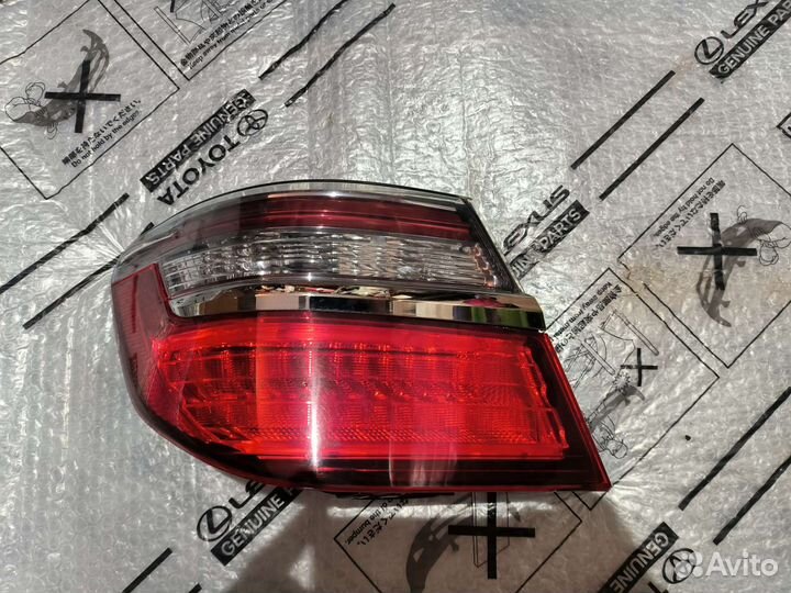 Фонарь toyota camry v55