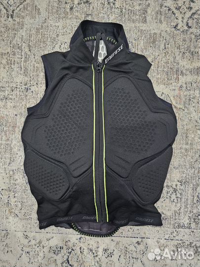 Защита спины сноуборд Dainese Action Vest Pro