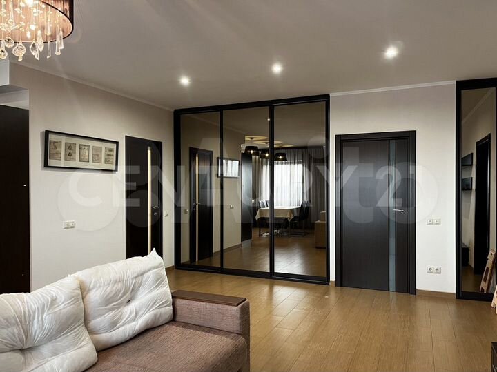 2-к. квартира, 69,9 м², 7/14 эт.