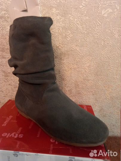 Сапоги натур.замша и мех 38р.серого цвета бу мало