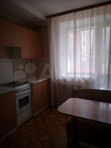 3-к. квартира, 70 м², 2/5 эт.