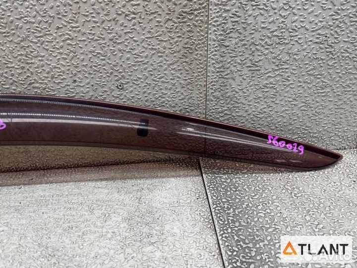 Ветровик передний правый nissan march