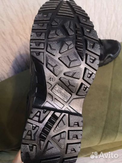 Ботинки тактические Лова высокий берец чёрные