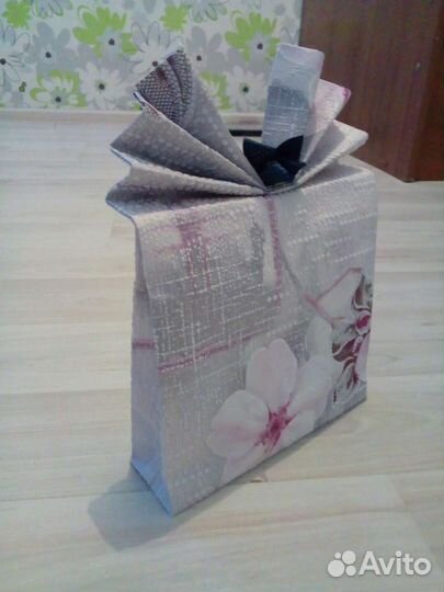 Пакеты подарочные