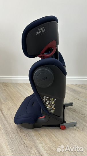 Автокресло Britax Romer isofix