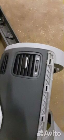 Дефлекторы торпеды Skoda Yeti 2011