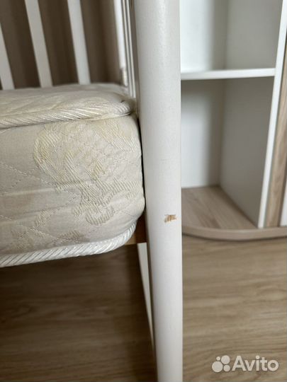 Детская кроватка