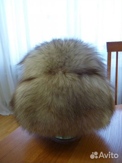 Меховые шапки и воротники – песец, норка