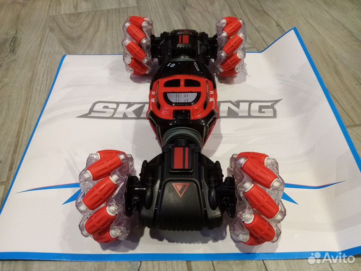 Skidding машинка с управлением жестами