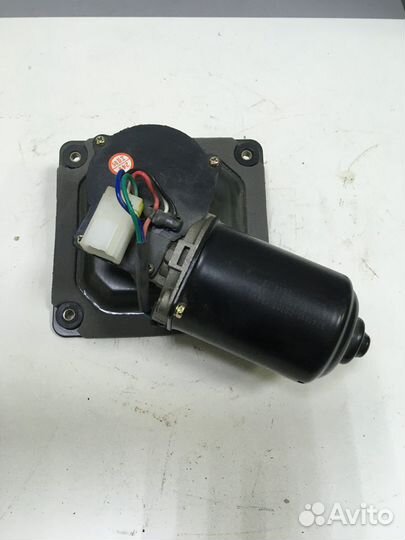 Мотор стеклоочистителя dong-feng