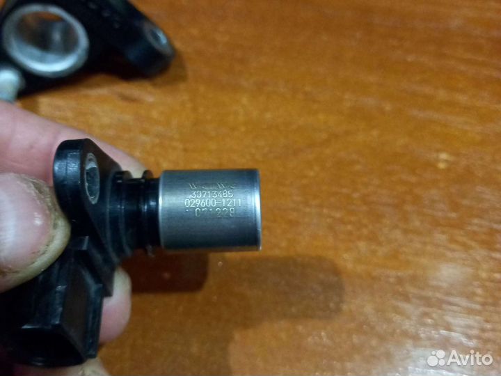 Датчик коленвалаford,volvo