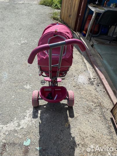 Трехколесный велосипед с родительской ручкой