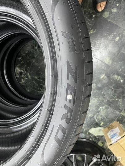 Pirelli P Zero 315/35 R21 111Y