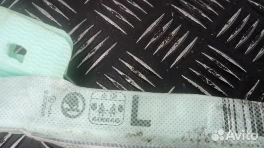 Шторка безопасности skoda octavia A7 (1GM46S402)