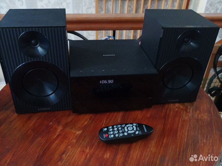 Центр с bluetooth,без колонок