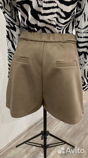 Шорты женские
