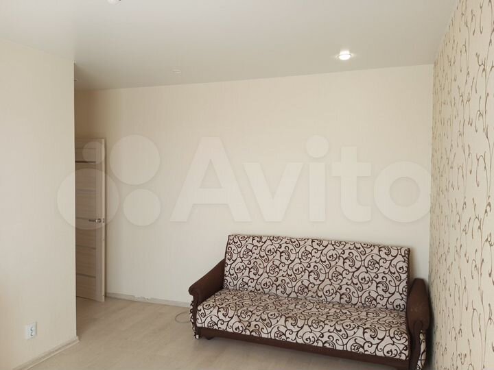 2-к. квартира, 49 м², 13/16 эт.