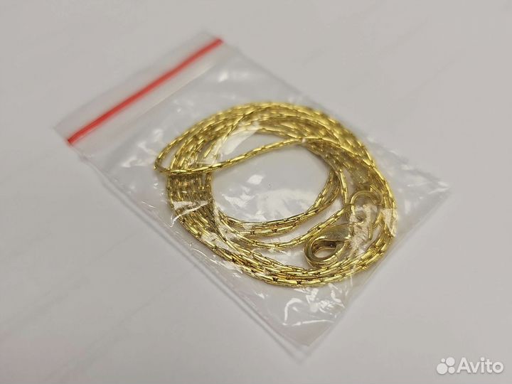 Цепочка шнурок для флешки с карабином новая