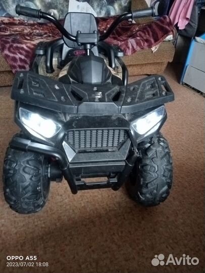 Детский квадроцикл на аккумуляторе бу