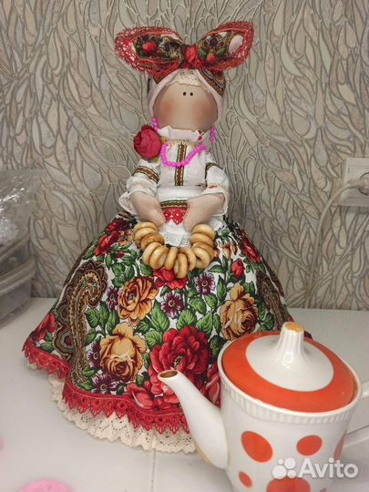 Кукла грелка на чайник