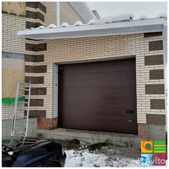 Гаражные ворота alutech