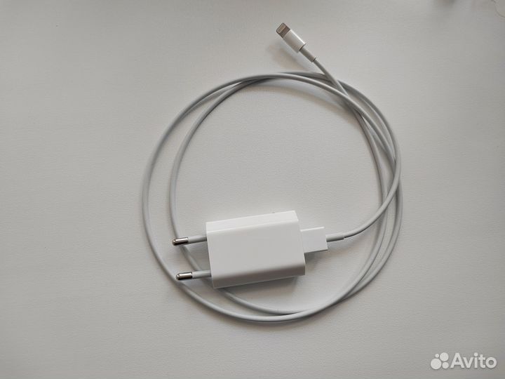 Зарядный блок iPhone оригинал