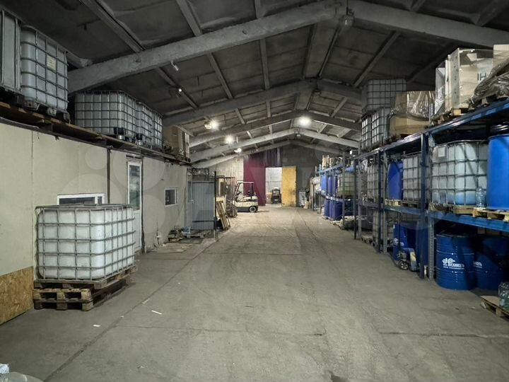 Склад, 1600 м²