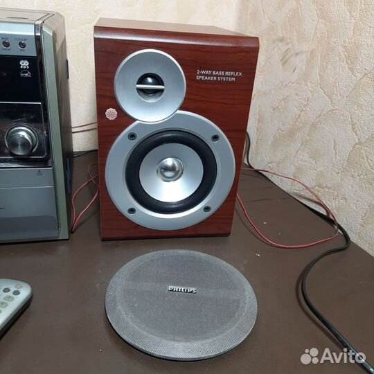 Музыкальные центр Philips MCD515