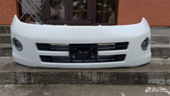 Бампер передний nissan elgrand е51