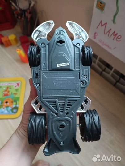 Машинка Hot Wheels хот вилс Скорпион свет звук