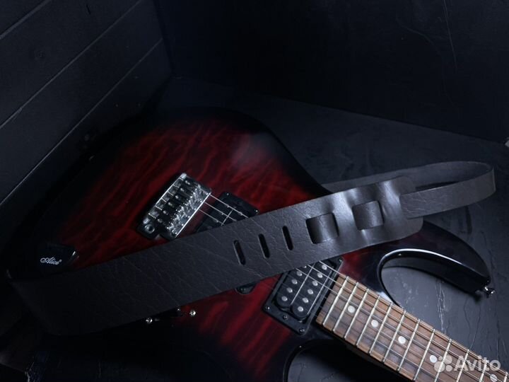 Кожаный ремень для гитары