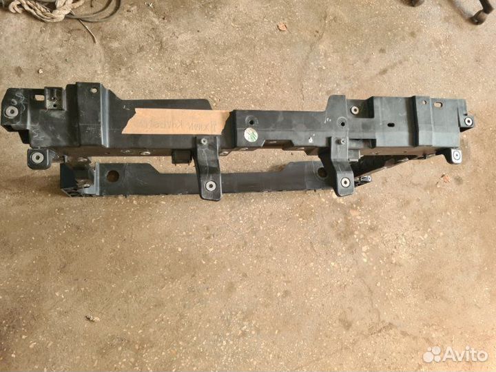 Рамка радиатора Geely Coolray SX11 2020