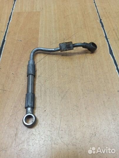 Трубка подачи масла на турбину Opel Insignia