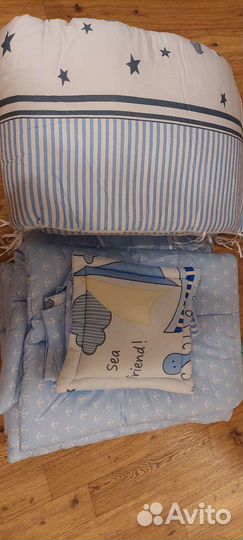 Комплект в кроватку (бортики, одеяло подушка)