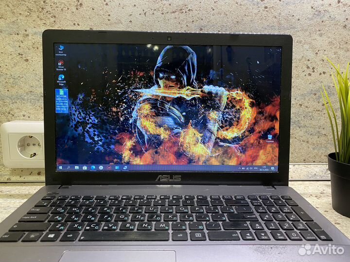 Мощный ноутбук asus 2 видеокарты