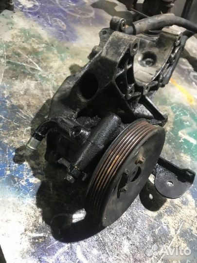 Насос гур Opel Omega B