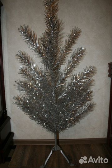 Елочные игрушки СССР (елка серебристая)