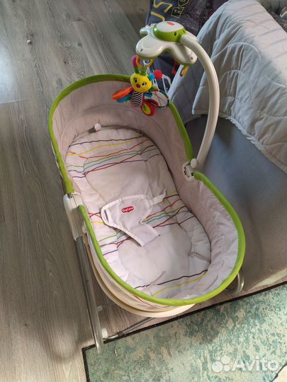 Шезлонг для новорожденных Tiny Love