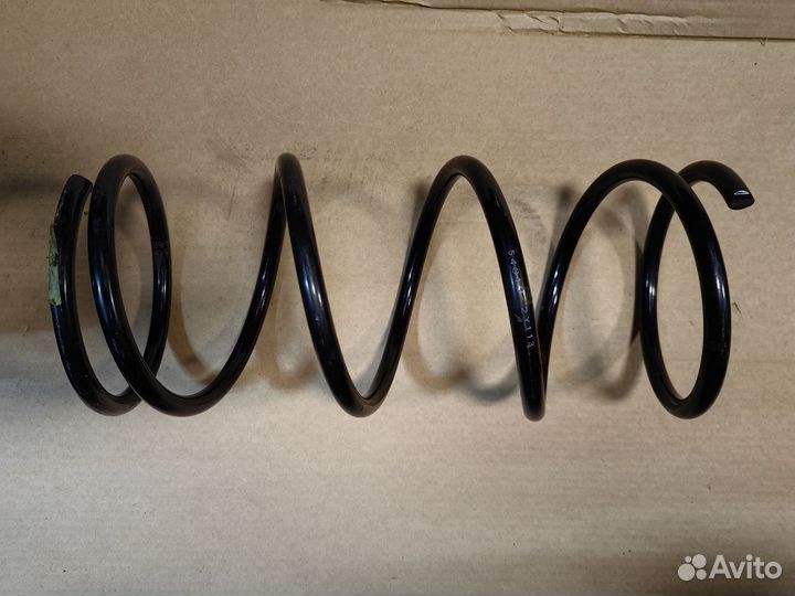 Пружины передние Nissan Presage/Bassara JU30/U30