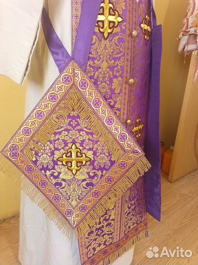Парчовое фиолетовое облачение(батюшкам)