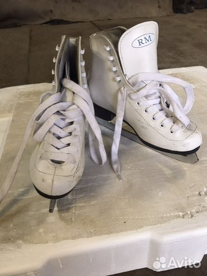 Коньки фигурные детские 34 размер