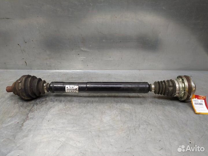 Полуось передняя правая Skoda Octavia (A5 1Z)