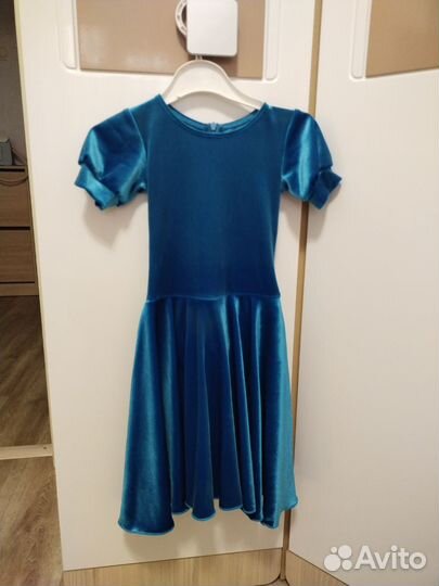 Платье для бальных танцев