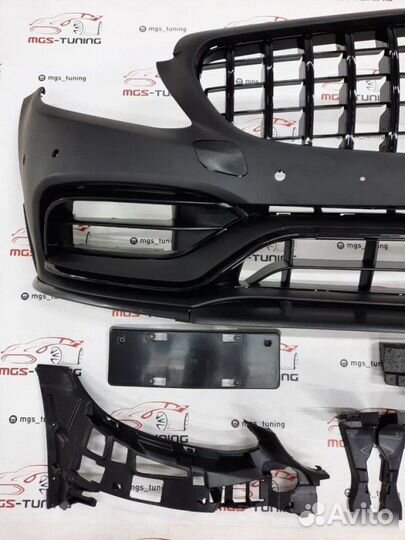 Бампер C63 Edition 1 с решеткой на W205 Рест Black