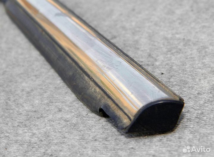 Молдинг двери задней правой хром Rover 75