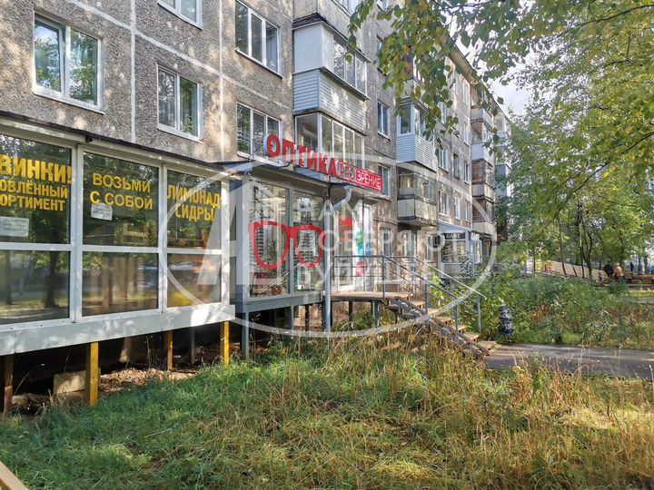 Сдам торговое помещение, 65 м²